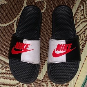 Nike slides